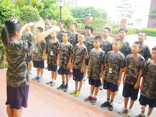 青少年夏令營(yíng)活動(dòng)